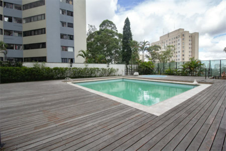 Apartamento à venda com 4 quartos, sendo 2 suítes,  em Jardim Parque Morumbi, São Paulo, SP
