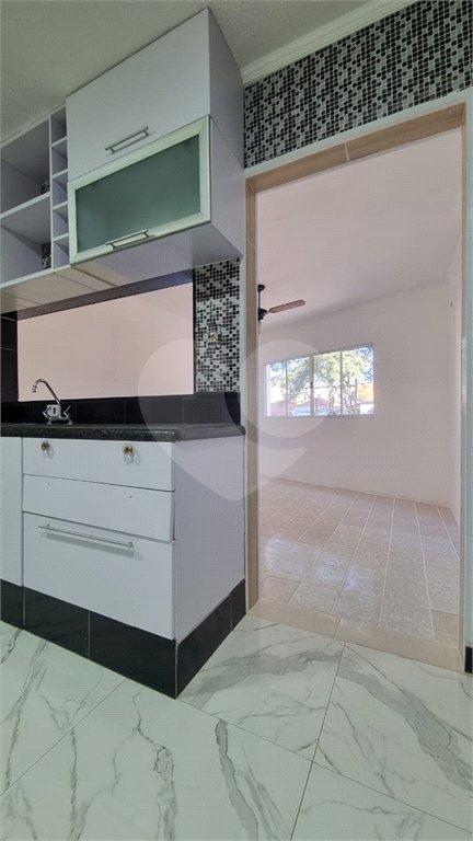 Sobrado à venda com 2 quartos em Vila Nivi, São Paulo, SP