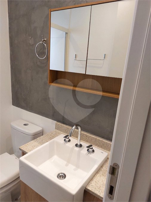 Apartamento para alugar com 2 quartos, sendo 1 suíte,  em Brooklin, São Paulo, SP