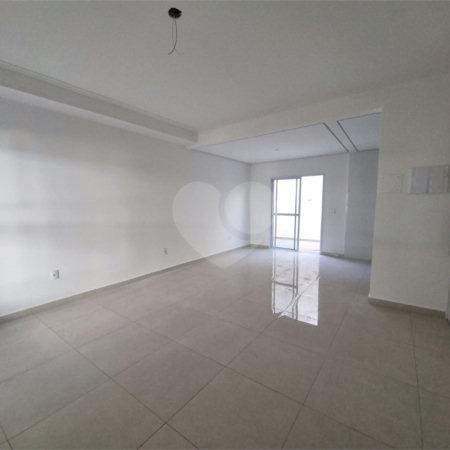 Casa à venda com 3 quartos, sendo 1 suíte, no condomínio Residencial Américo Figueiredo, Sorocaba - SP