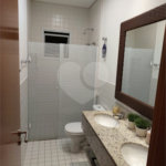 Apartamento à venda com 3 suítes em Itaguá, Ubatuba, SP