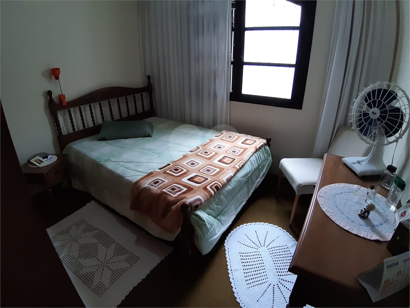 Sobrado à venda com 3 quartos, sendo 1 suíte,  em Jardim Floresta, São Paulo, SP