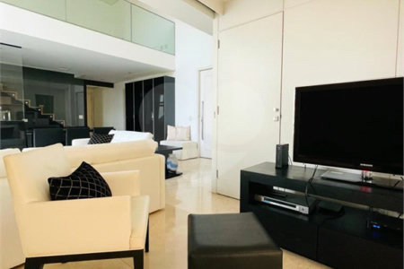 Apartamento à venda ou para alugar com 2 quartos, sendo 1 suíte, em Parque do Morumbi, São Paulo, SP