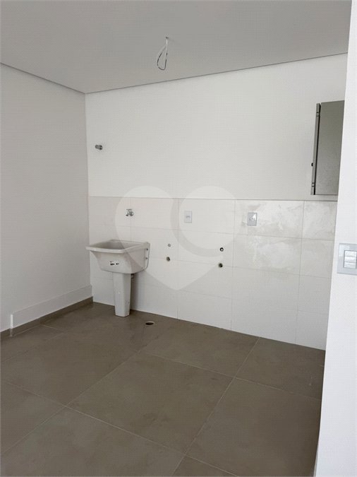 Sobrado à venda com 3 quartos, sendo 1 suíte, em Sítio da Figueira, São Paulo, SP