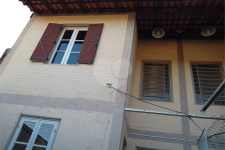 Sobrado à venda com 2 quartos, sendo 1 suíte, em Jardim Antonio Von Zuben, Campinas, SP