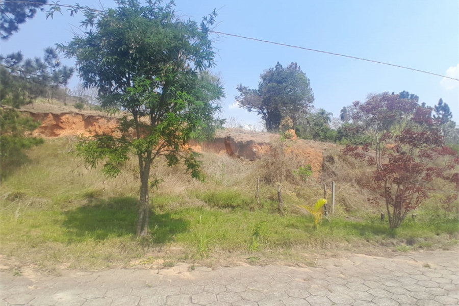 Terreno à venda no condomínio Aútria da Cantareira, Mairiporã - SP