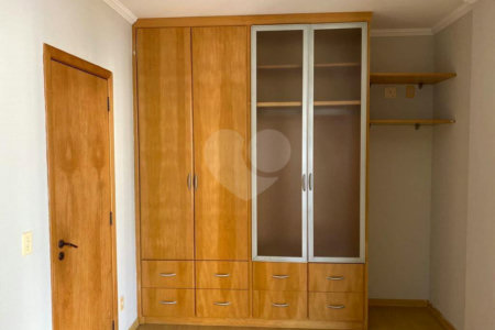 Apartamento à venda com 3 quartos, sendo 1 suíte, em Vila Costa, Suzano, SP