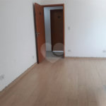 Apartamento à venda ou para alugar com 2 quartos, sendo 1 suíte,  em Jardim Flórida, São Roque, SP