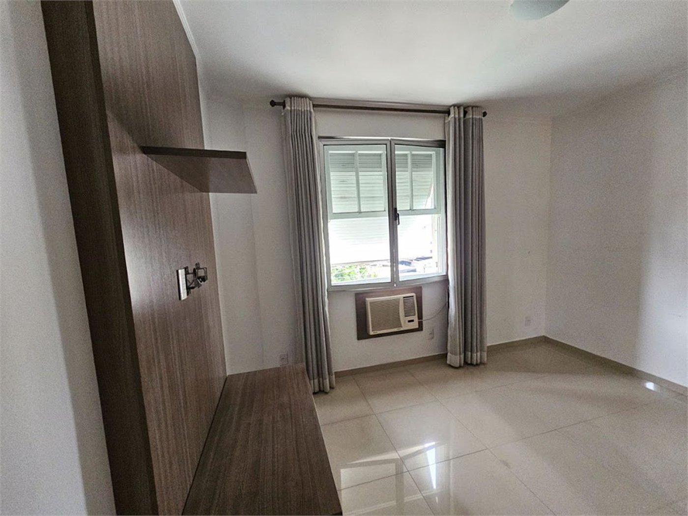 Apartamento com 2 dormitórios à venda, 124 m² por R$ 695.000,00 - Boqueirão - Santos/SP