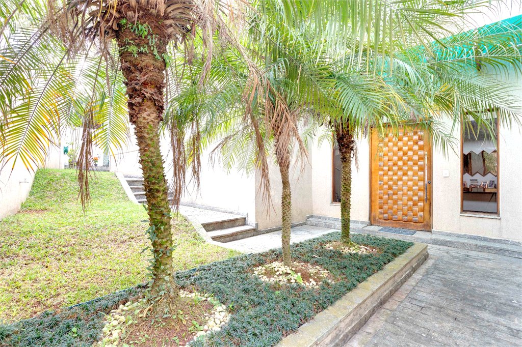 Casa à venda com 5 suítes em Jardim Marajoara, São Paulo, SP