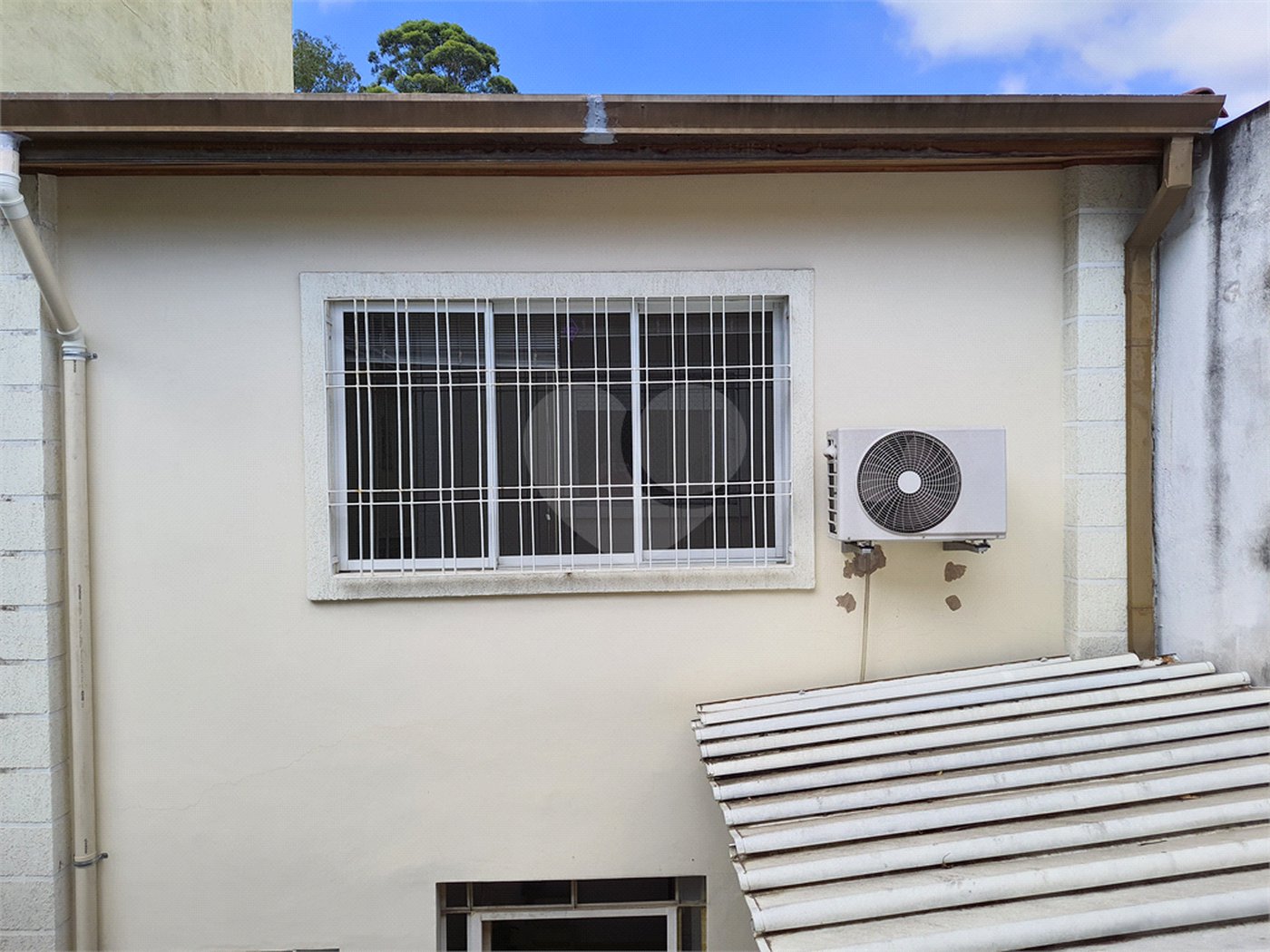 Sobrado à venda com 3 quartos, sendo 1 suíte,  em Jardim Bonfiglioli, São Paulo, SP