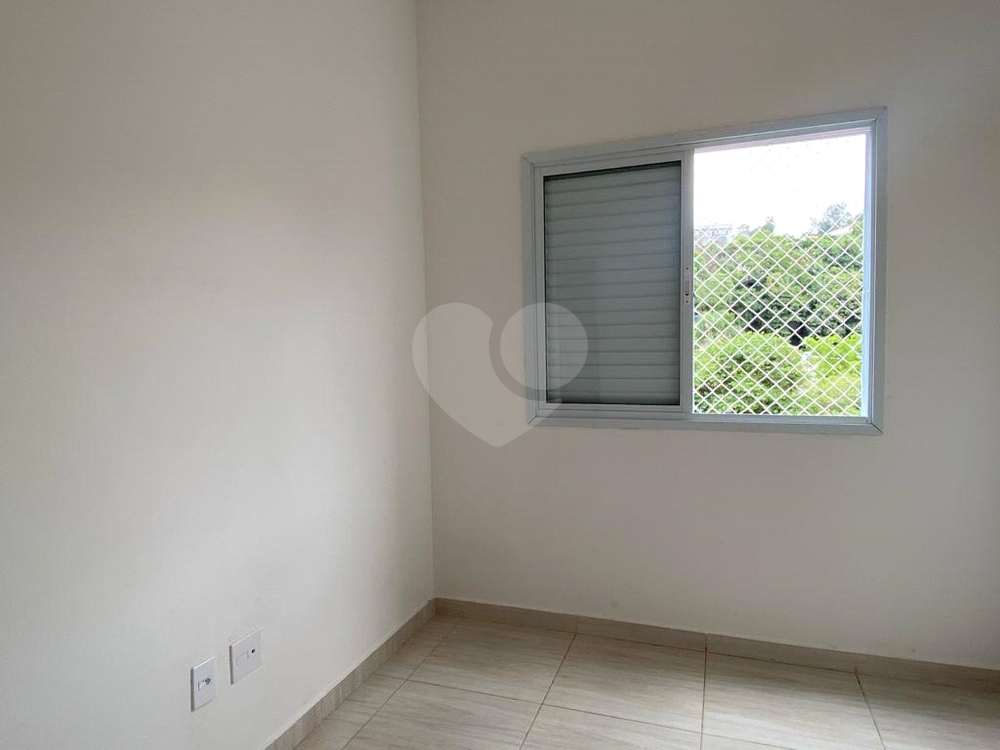 Apartamento à venda com 2 quartos em Tremembé, São Paulo, SP