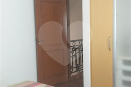 Casa à venda com 5 quartos, sendo 2 suítes, no condomínio Vinhas da Vista Alegre - Lado Sede, Vinhedo - SP