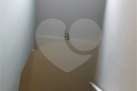Casa à venda com 3 quartos, sendo 1 suíte, em Vila Gustavo, São Paulo, SP