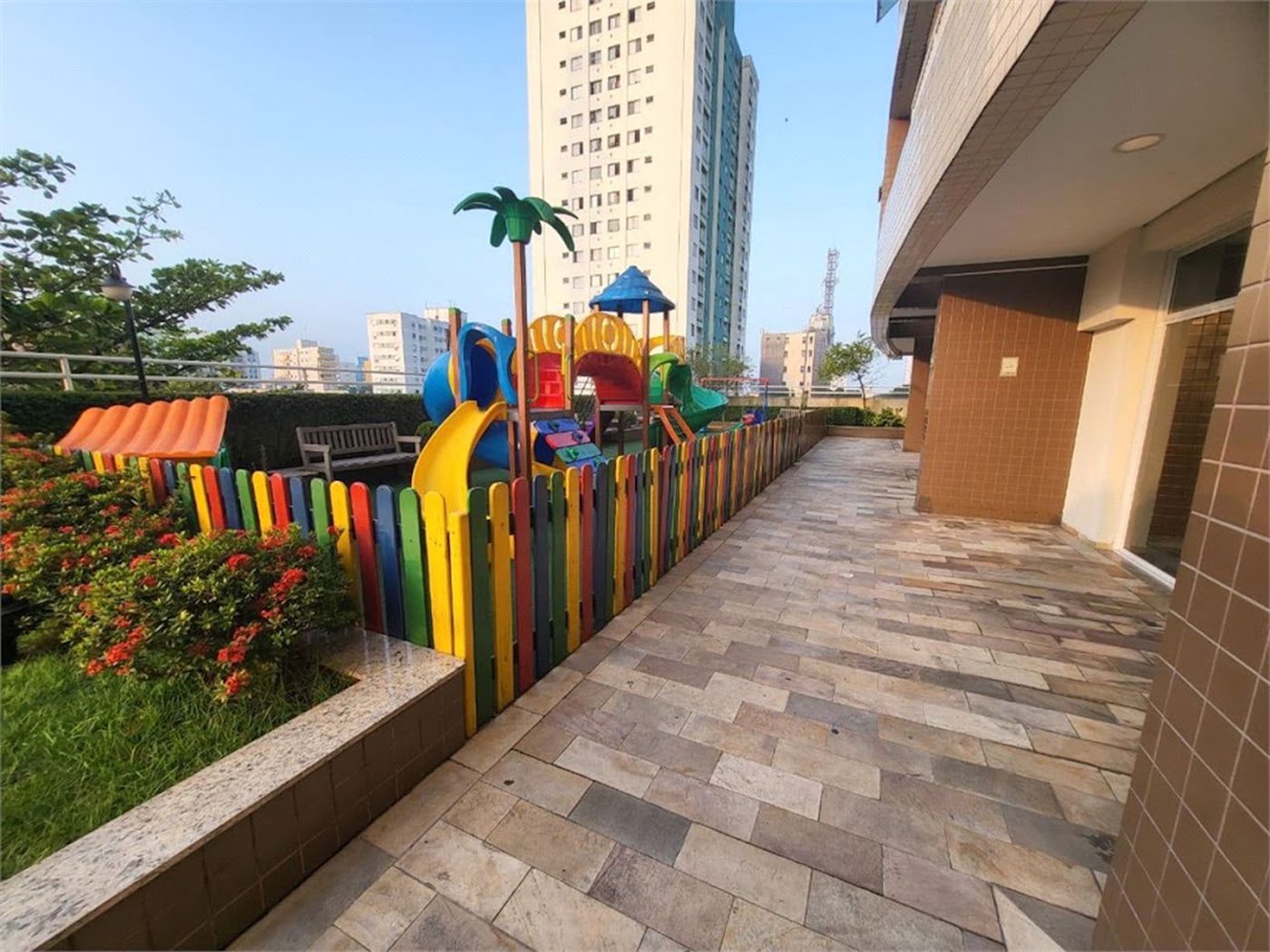 Apartamento Residencial à venda, Encruzilhada, Santos - AP1360.