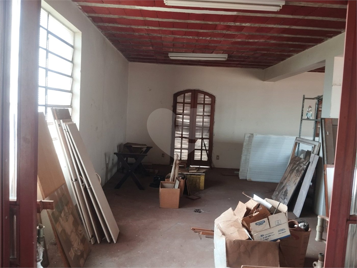 Sobrado à venda com 4 quartos, sendo 1 suíte,  em Vila Xavier (vila Xavier), Araraquara, SP
