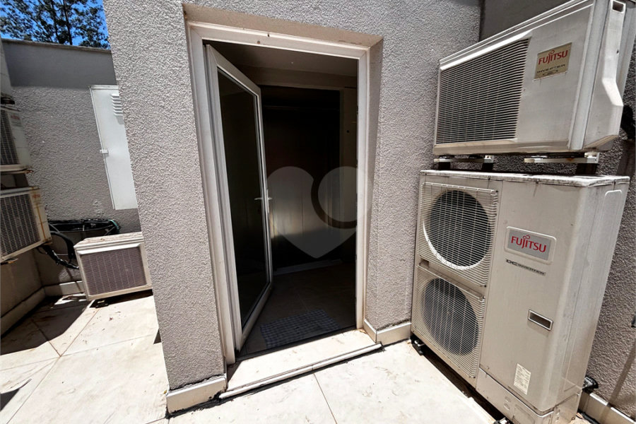 Casa à venda com 4 quartos, sendo 3 suítes, no condomínio Reserva Nova Cantareira, São Paulo - SP