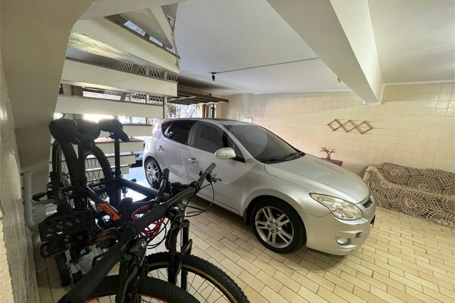 Sobrado à venda com 3 quartos, sendo 1 suíte, em Vila Dom Pedro Ii, São Paulo, SP