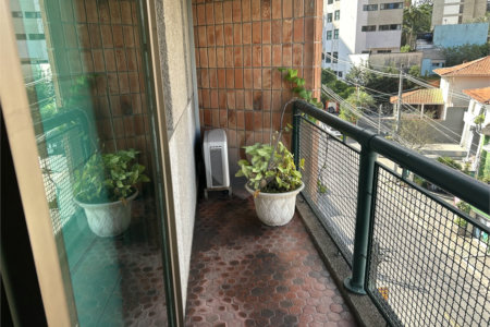 Apartamento à venda com 4 quartos, sendo 2 suítes,  em Paineiras do Morumbi, São Paulo, SP