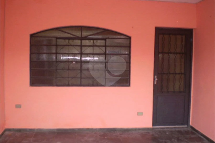 Casa à venda com 2 quartos no condomínio Travessa Salomão Régis Piza,17, São Paulo - SP
