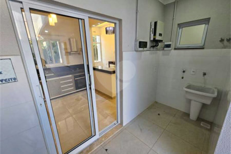 Casa à venda com 3 quartos, sendo 1 suíte, no condomínio Vista Verde, Indaiatuba - SP