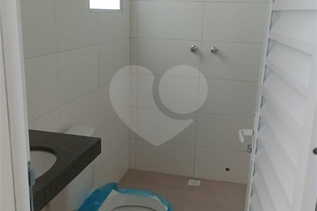 Sobrado à venda com 3 quartos, sendo 2 suítes, em Cidade Patriarca, São Paulo, SP