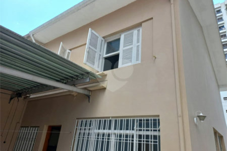 Sobrado à venda com 3 quartos em Vila Clementino, São Paulo, SP