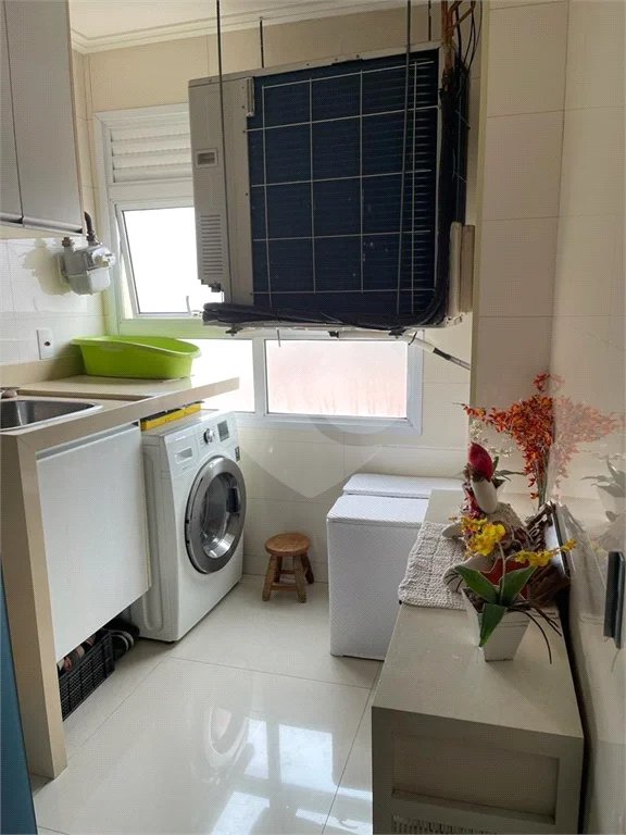 Apartamento com 125m², 3 quartos (suítes) e 3 vagas de garagem à venda no bairro Jd. São Caetano em São Caetano do Sul