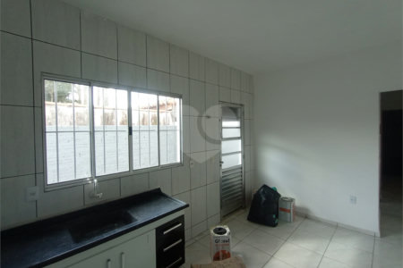 Casa à venda com 2 quartos em Retiro Santana, Itapetininga, SP