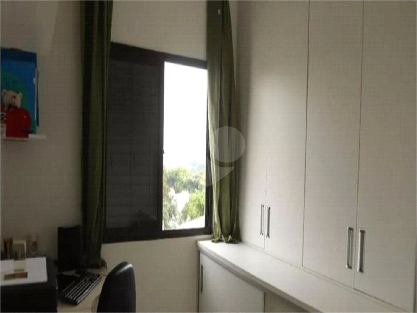 Apartamento à venda com 2 quartos em Vila Liviero, São Paulo, SP