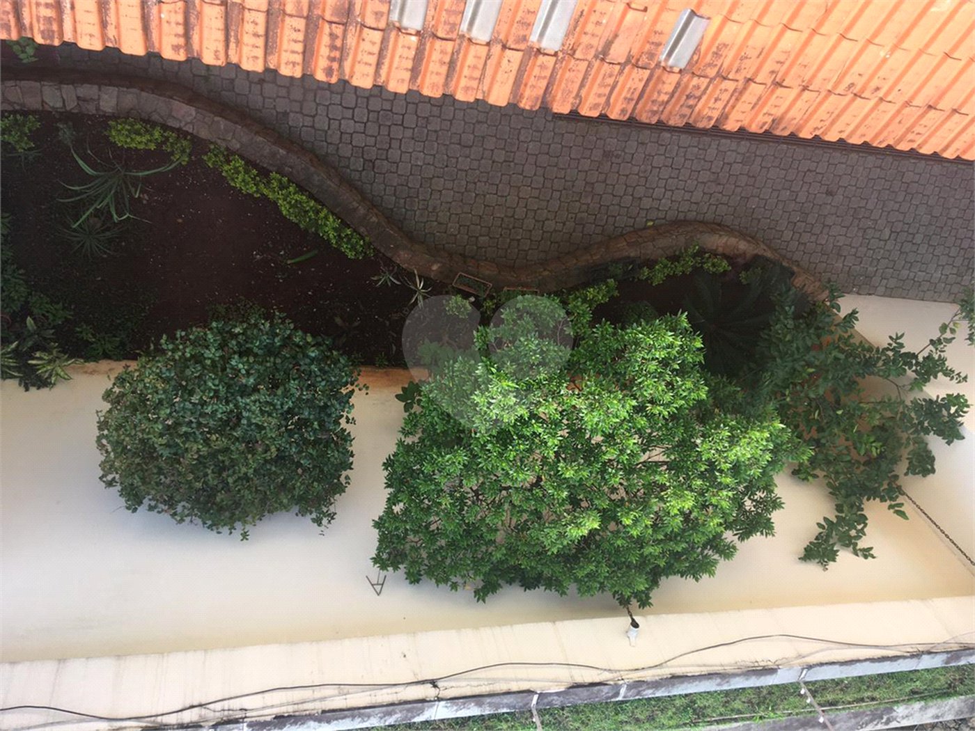 Casa à venda com 3 quartos, sendo 1 suíte, no condomínio Morada de Itapuã, São Paulo - SP