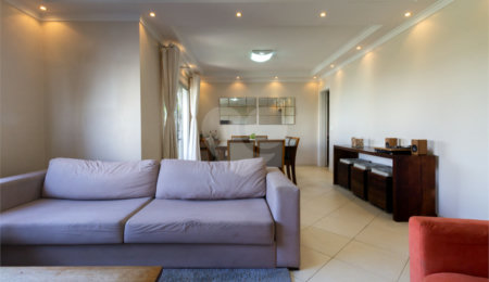 Apartamento à venda com 3 quartos, sendo 1 suíte,  em Vila Congonhas, São Paulo, SP