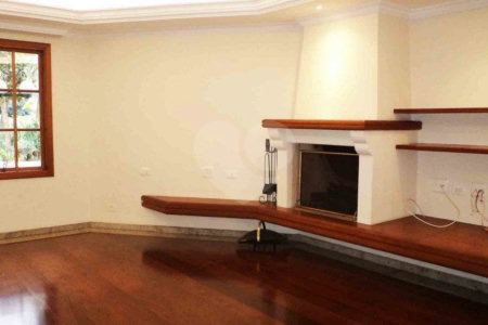 Casa à venda com 4 suítes no condomínio Jatoba, São Paulo - SP