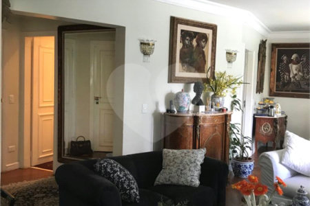 Apartamento à venda com 3 suítes em Vila Morumbi, São Paulo, SP