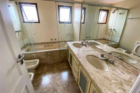Apartamento à venda com 4 suítes em Vila Suzana, São Paulo, SP