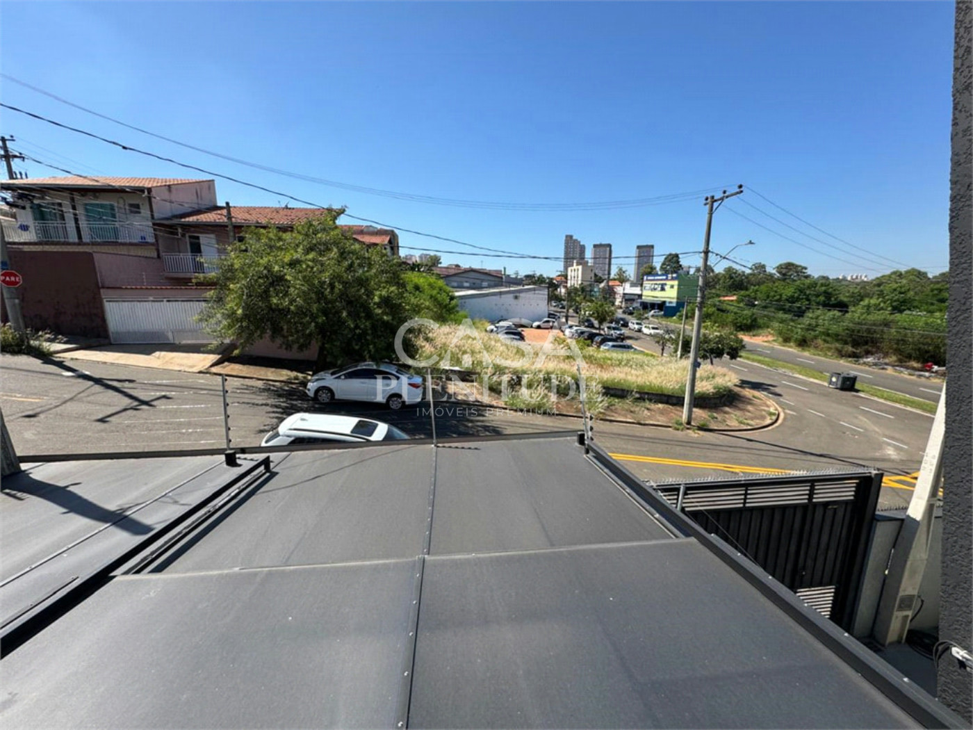 Sobrado à venda com 2 quartos em Wanel Ville, Sorocaba, SP