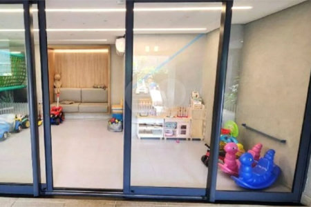 Apartamento à venda com 3 suítes em Indianópolis, São Paulo, SP