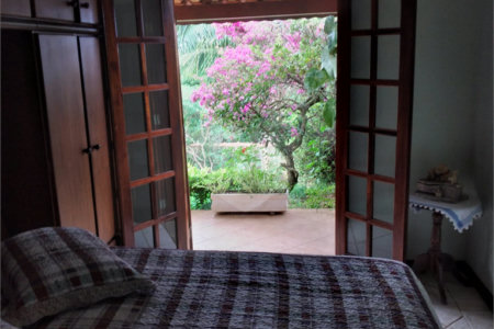 Chácara à venda com 4 quartos, sendo 1 suíte,  em Vila Dom Pedro, Atibaia, SP