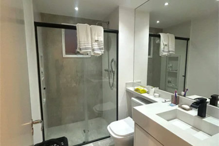 Apartamento à venda com 3 quartos, sendo 1 suíte,  em Jardim Vazani, São Paulo, SP