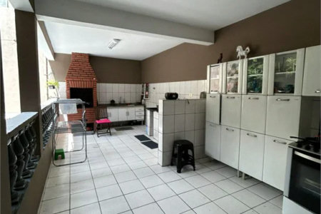 Casa à venda com 3 quartos, sendo 1 suíte,  em Jardim Capão Redondo, São Paulo, SP