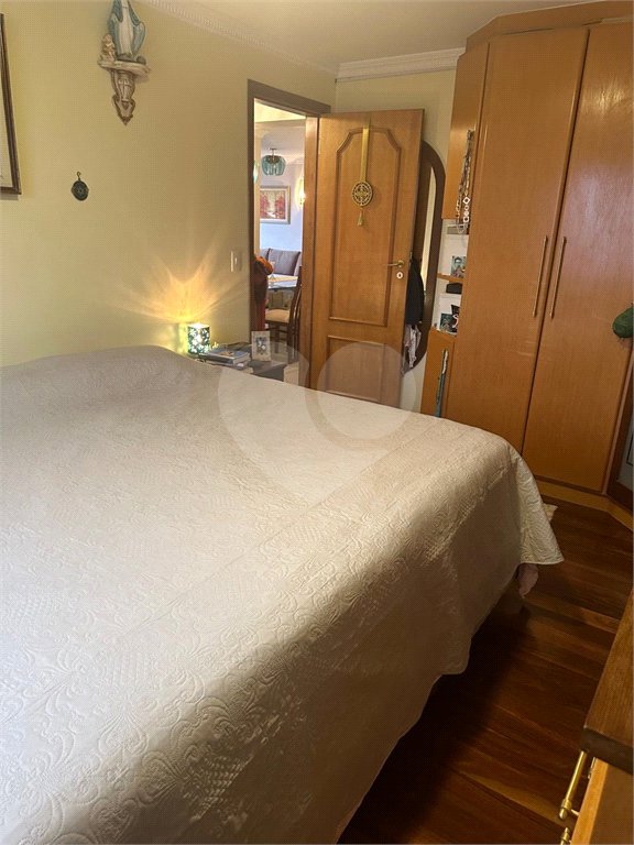 Apartamento à venda com 3 quartos, sendo 1 suíte,  em Vila Santo Estéfano, São Paulo, SP