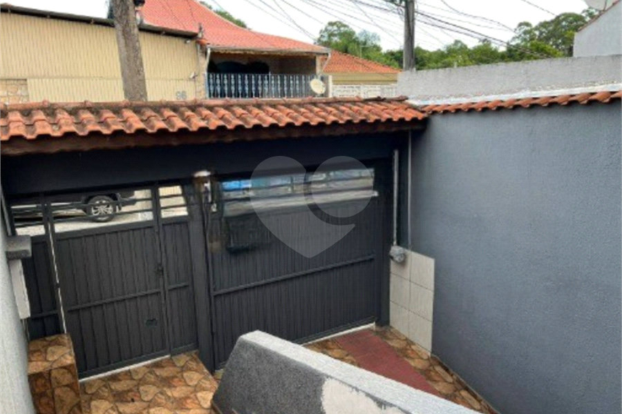 Sobrado à venda com 3 quartos, sendo 1 suíte, em Parque Naçoes Unidas, São Paulo, SP