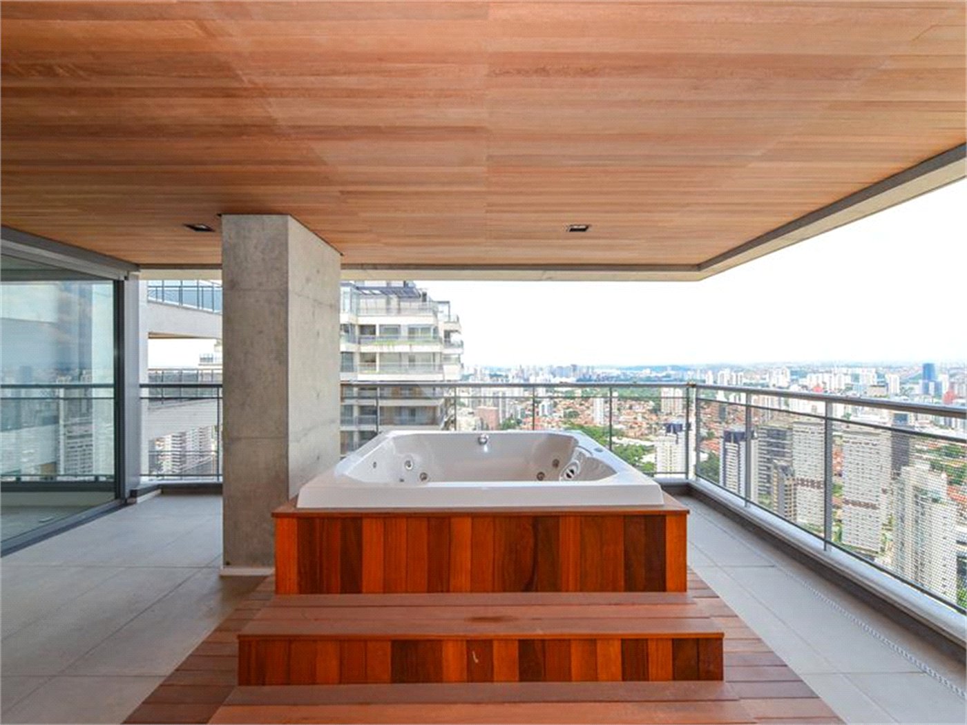 Apartamento à venda com 1 quarto em Jardim das Acácias, São Paulo, SP