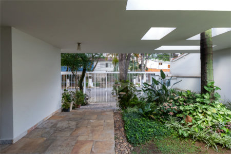Sobrado à venda com 4 quartos, sendo 2 suítes, em Brooklin Velho, São Paulo, SP