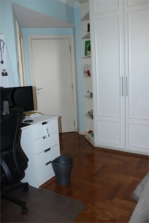 Apartamento à venda com 4 quartos, sendo 3 suítes, em Vila Suzana, São Paulo, SP