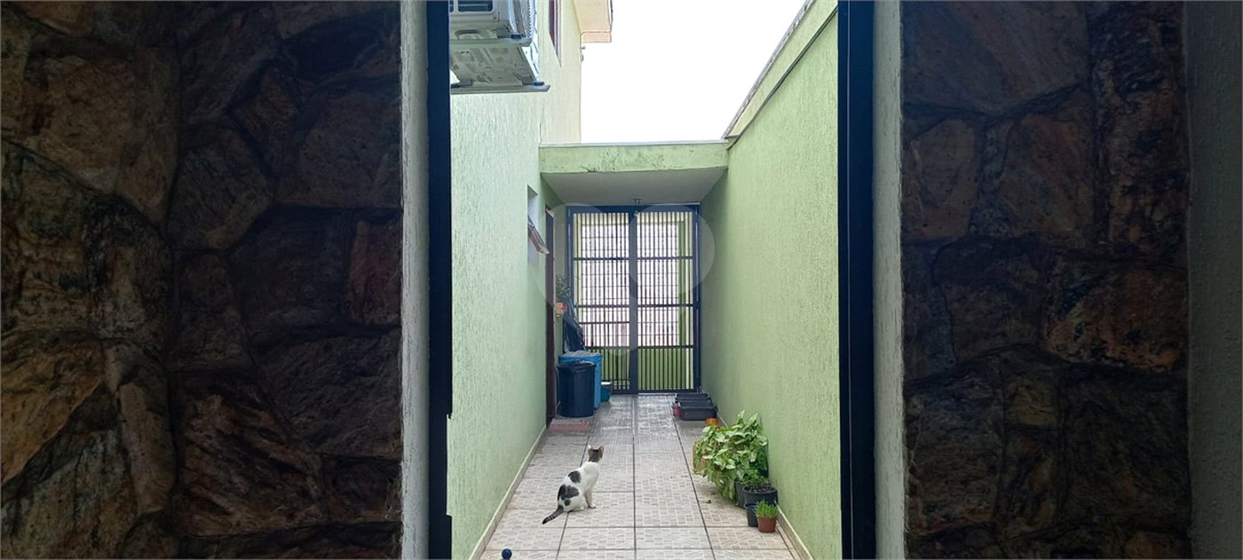 Sobrado à venda com 3 quartos, sendo 1 suíte, em Vila Ema, São Paulo, SP