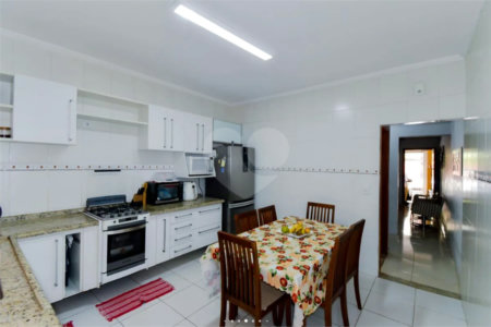 Casa à venda com 3 quartos em Vila Milton, Guarulhos, SP