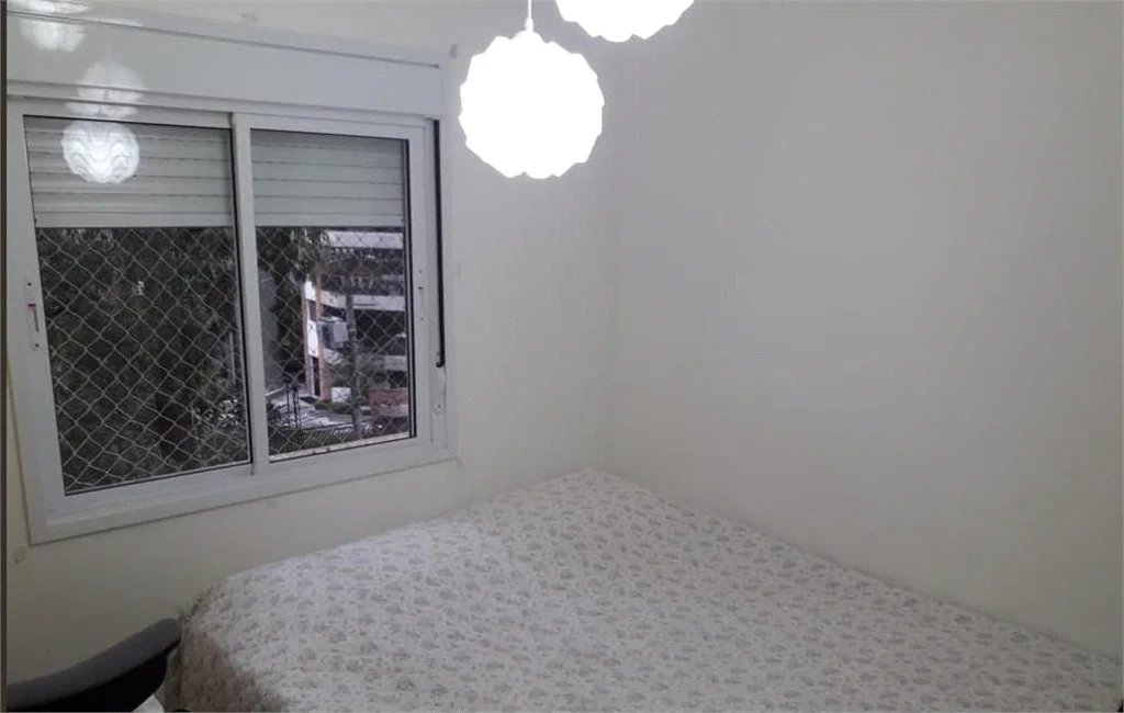 Apartamento à venda com 2 quartos, sendo 1 suíte,  em Jardim Parque Morumbi, São Paulo, SP