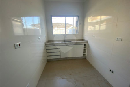 Casa à venda com 3 quartos, sendo 1 suíte, em Ipê, Três Lagoas, MS