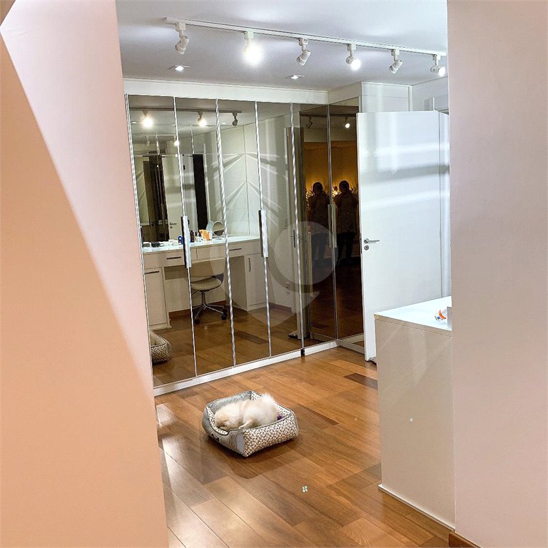 APARTAMENTO NA MOOCA 204 m² COM 4 SUITES E 4 VAGAS LAZER COMPLETO ACEITA PERMUTA